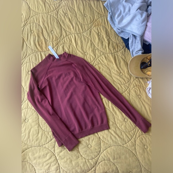 Lululemon Keep The Heat thermal long sleeve - Picture 6 of 6